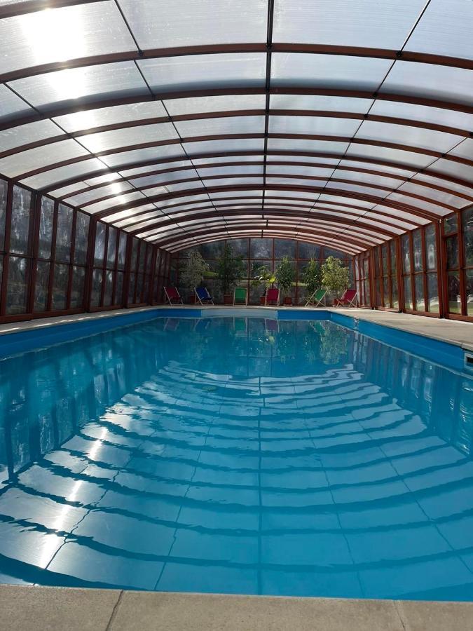 Slovyanka Hotel Slavske Bagian luar foto