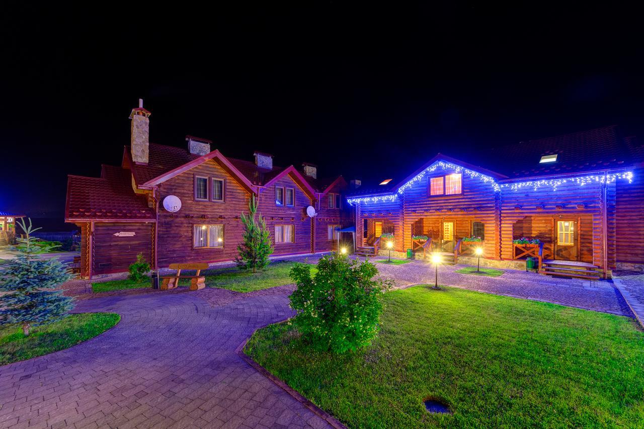Slovyanka Hotel Slavske Bagian luar foto