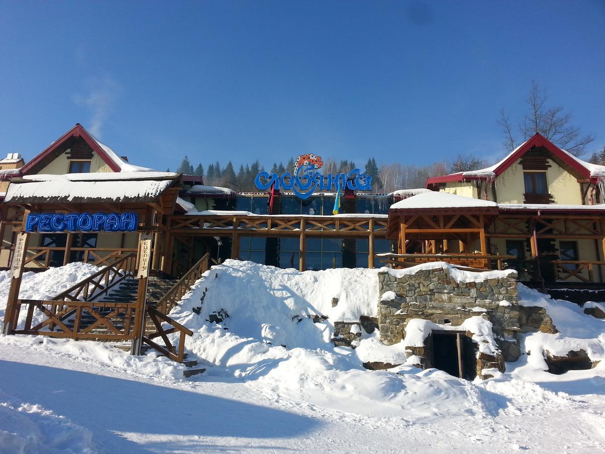 Slovyanka Hotel Slavske Bagian luar foto