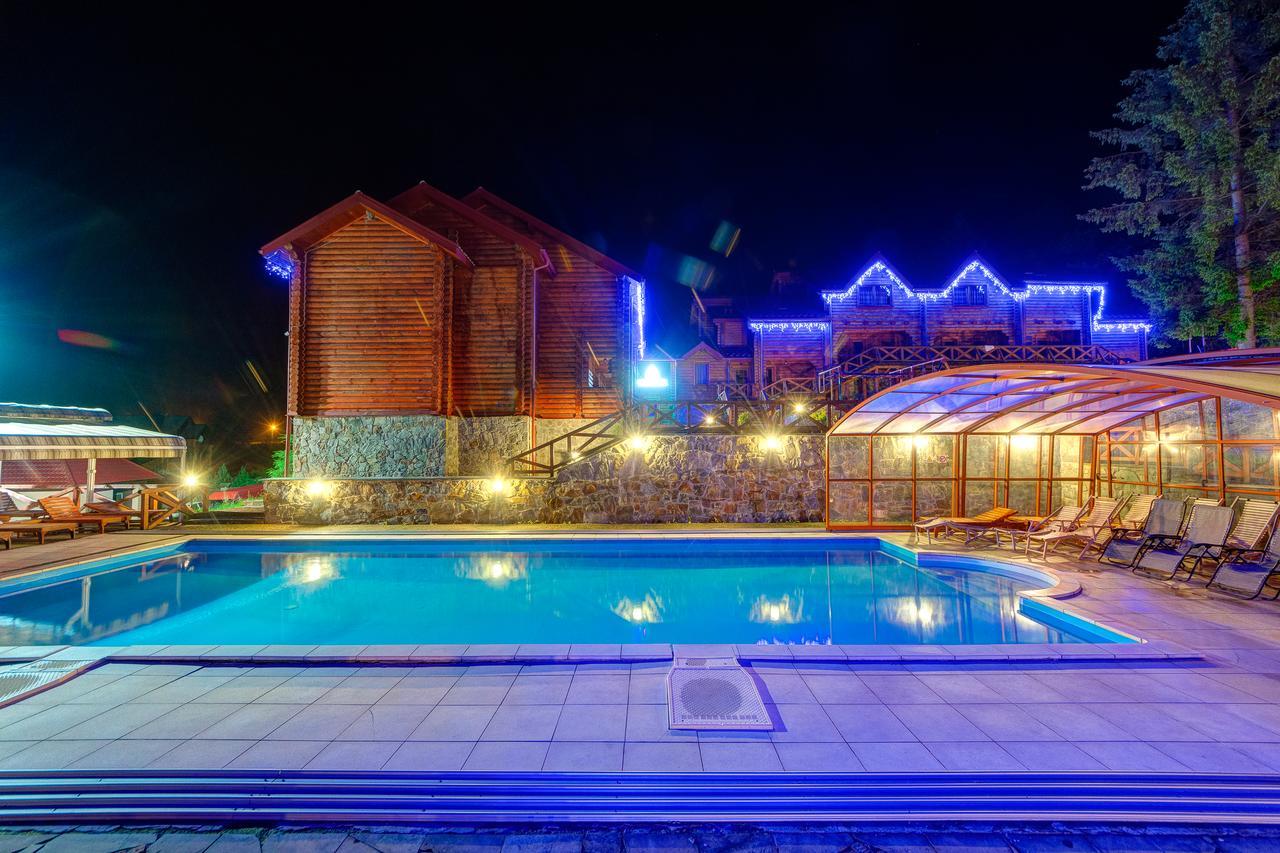 Slovyanka Hotel Slavske Bagian luar foto